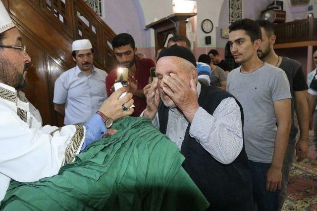 Akhisar&rsquo;da Kadir Gecesine B&uuml;y&uuml;k İlgi 2