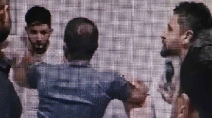 Sosyal Medya Grubu &Uuml;yeleri &lsquo;suriyeli&rsquo; Tacizciyi Yakaladı