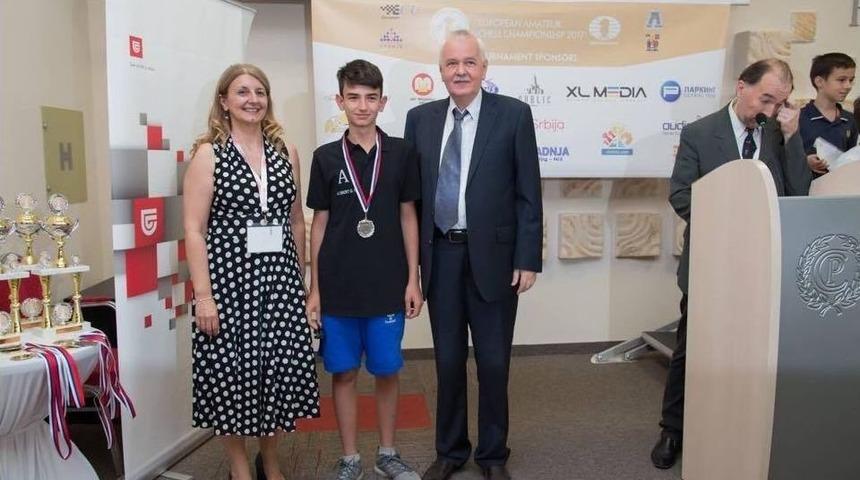 Satran&ccedil;ta Averaj Farkıyla Avrupa 2. Oldu