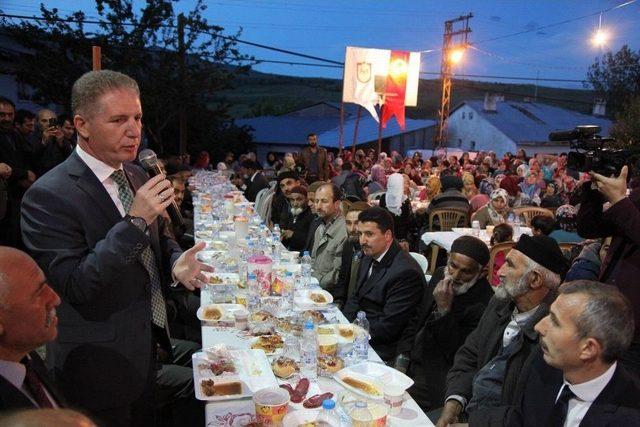 Kardeşlik Sofrası Kızılca Köyünde Kuruldu