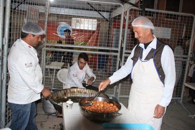 Şehit Yüzbaşı Üçöz İçin Mevlit Okutuldu