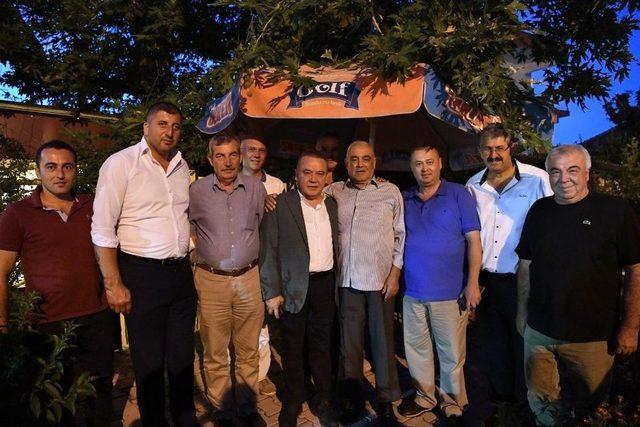 Başkan B&ouml;cek, Bahtılı Mahallesi&rsquo;nde İftar Yaptı 2