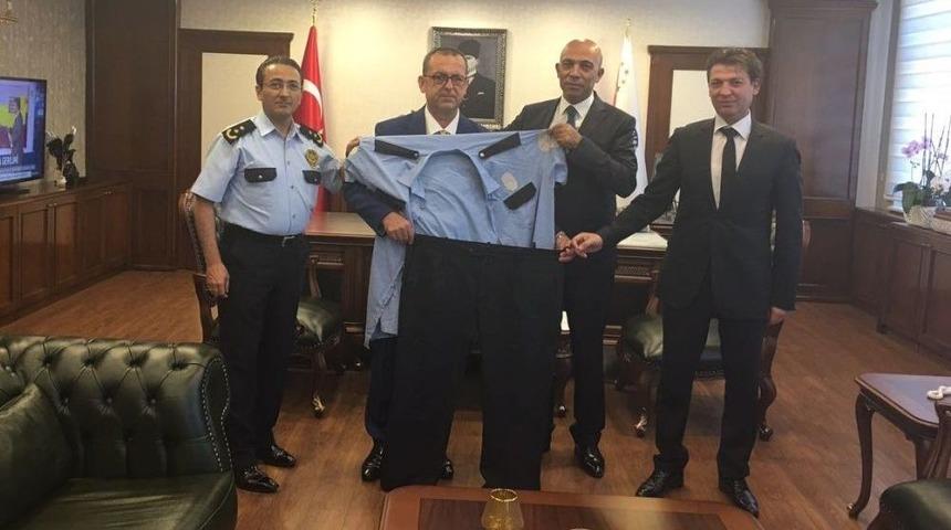 Emniyet M&uuml;d&uuml;r&uuml; Tavsiye Etti, Polis Memuru 6 Ayda 46 Kilo Verdi