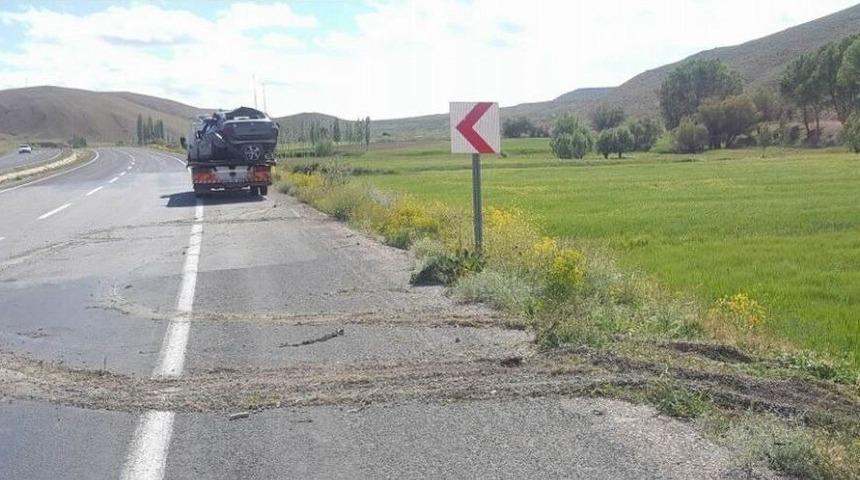 Sivas&rsquo;ta Otomobil Tarlaya U&ccedil;tu: 7 Yaralı