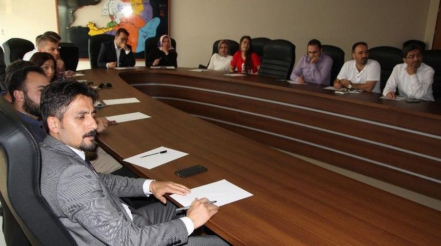 Van&rsquo;da &lsquo;&ouml;zel Sağlık Kuruluşları Ve Tıp Merkezleri&rsquo; Değerlendirme Toplantısı