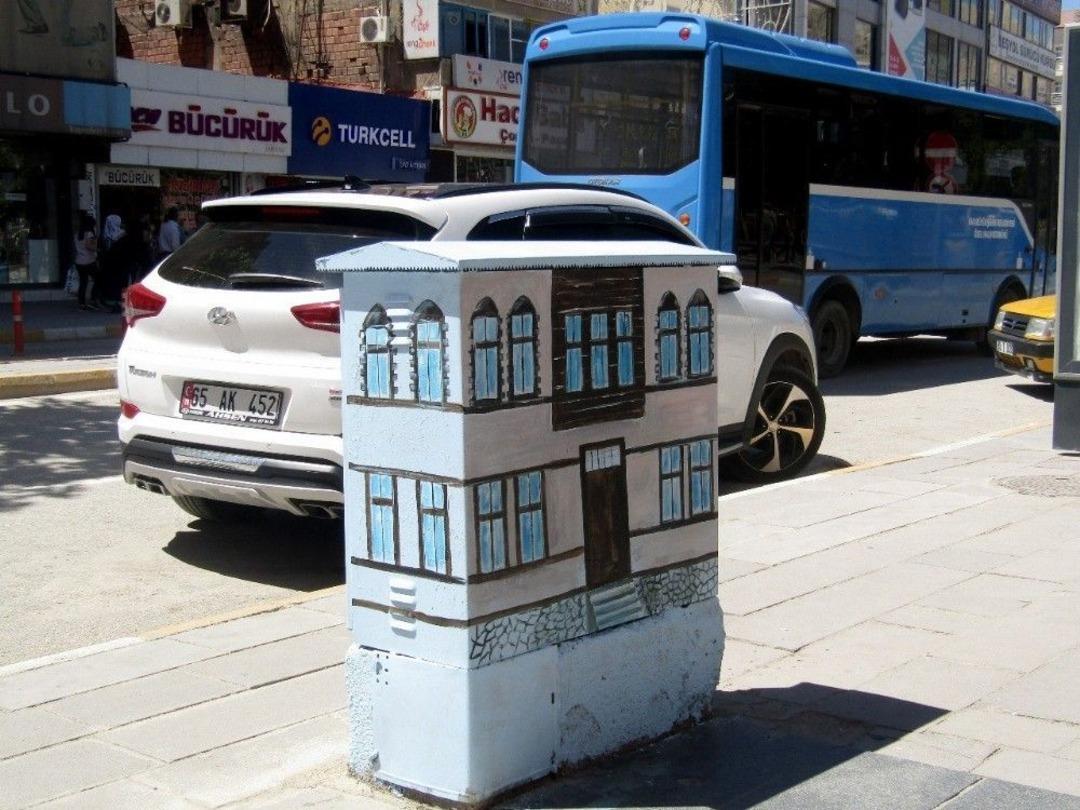 İpekyolu Belediyesinden Trafoları G&uuml;zelleştiren &Ccedil;alışma