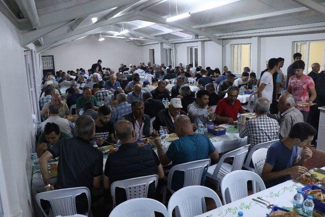 Bu K&ouml;yde Evlerde İftar Sofrası Kurulmuyor 3