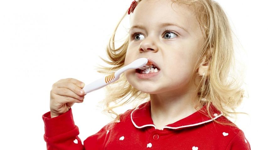 &Ccedil;ocuklarda diş gıcırdatmanın nedenleri