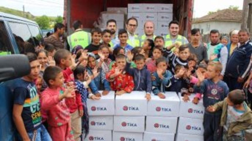 Tika&rsquo;dan Romanya&rsquo;da Roman, T&uuml;rk Ve Tatarlara Gıda Desteği