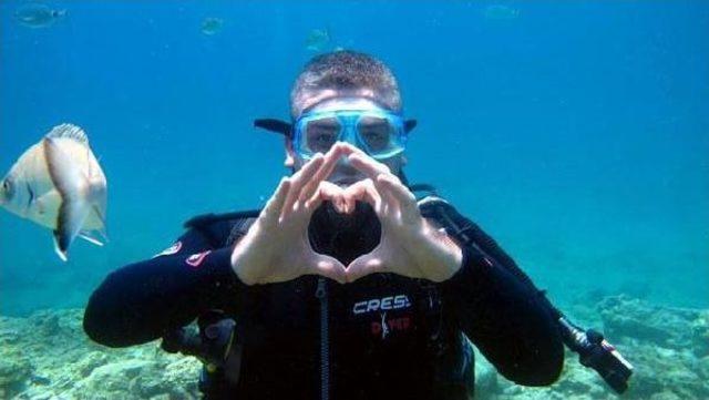 Su Altında Evlilik Teklifi 2