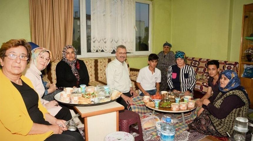 Karacabey Belediyesi&rsquo;nin Ramazan Etkinliklerine Tam Not