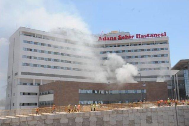 Adana Şehir Hastanesi'nde Yangın (2)