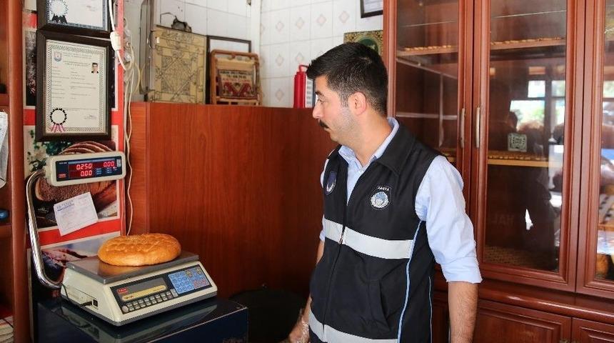 Zabıta Ekipleri Unlu Mamullerine Denetledi