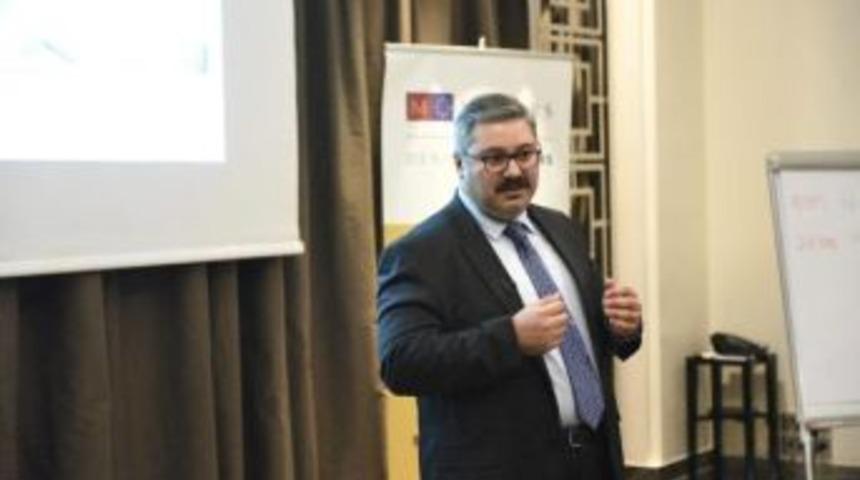 Tatilde Kredi Kartı G&uuml;venliğini Sağlamanın 7 Yolu