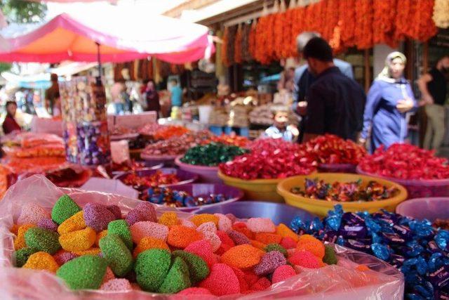 Diyarbakır’da Çarşı Pazar Hareketlendi