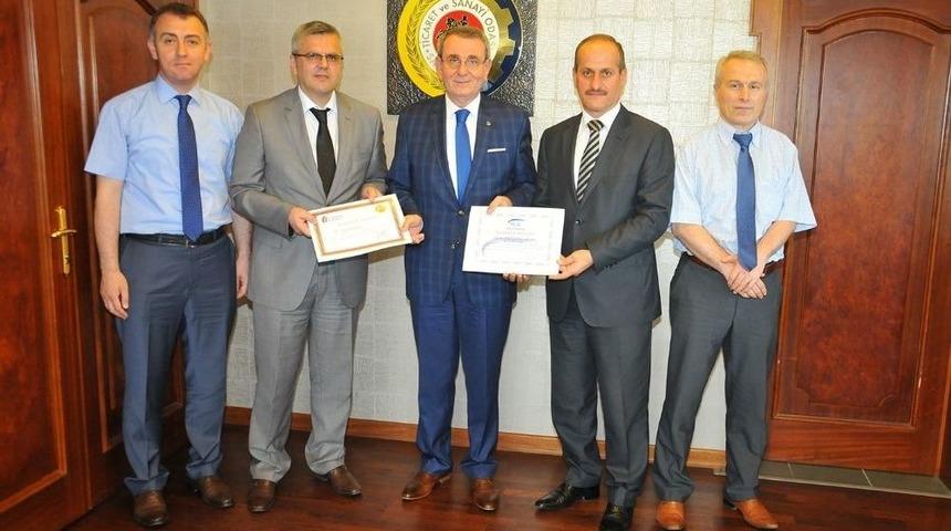 Başkan Murzioğlu’na Çifte Teşekkür Belgesi