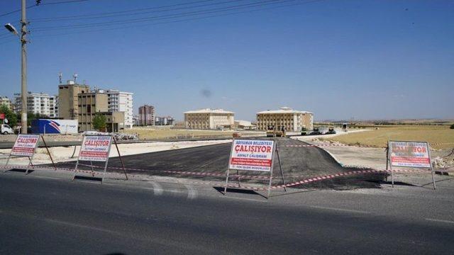 Karaali Köprüsü İle Kss Kavşağını Bağlayan Yeni Yol Asfaltlandı