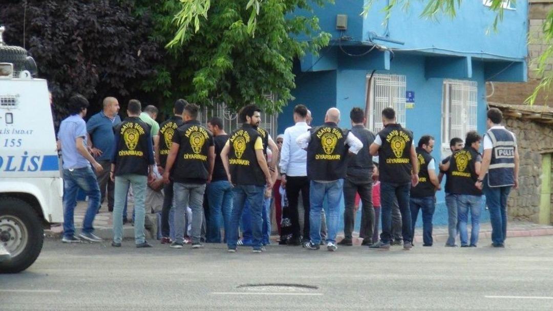 Diyarbakır&rsquo;da Arazi Kavgası Kanlı Bitti: 3 Yaralı