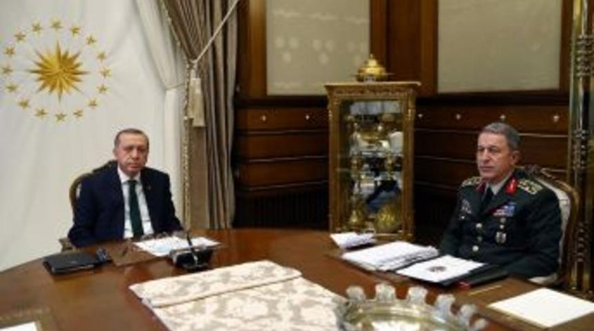 Cumhurbaşkanı Erdoğan, Genelkurmay Başkanı Orgeneral Akar&rsquo;ı Kabul Etti