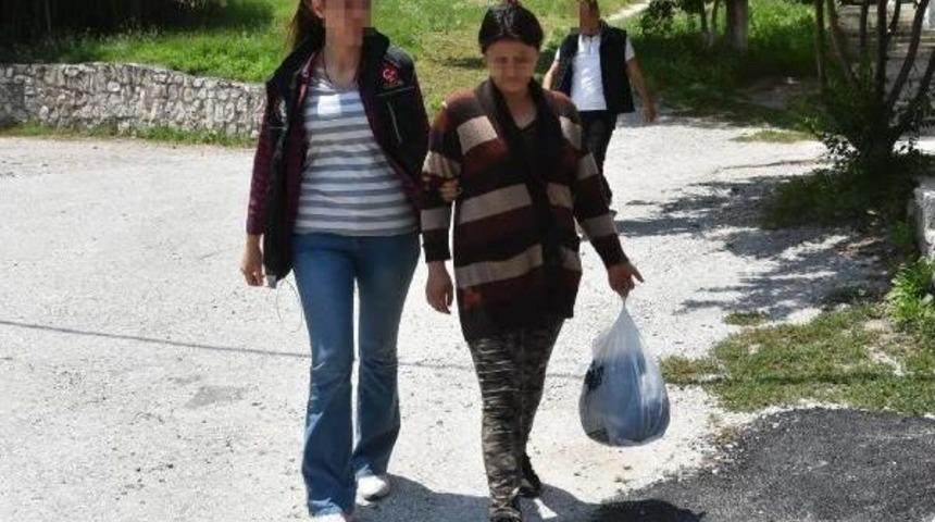 Uyuşturucu Ticareti Yapmakla Su&ccedil;lanan Kadın Serbest Kaldı