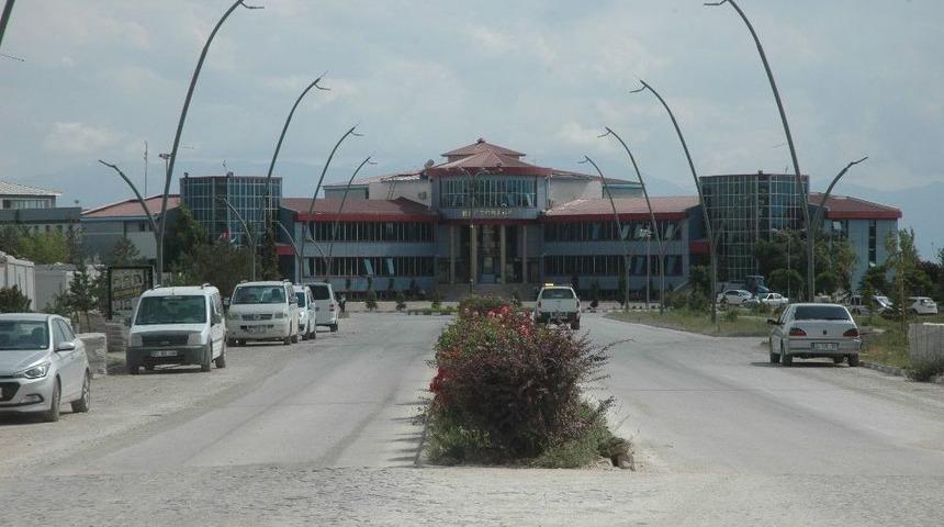 Y&uuml;z&uuml;nc&uuml; Yıl &Uuml;niversitesinin İsmine &lsquo;van&rsquo; Eklendi