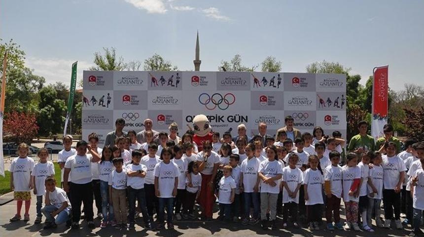 5 Şehirde 3 Bini Aşkın &Ccedil;ocuk Ve Gen&ccedil; Olimpik G&uuml;n&uuml; Coşku İ&ccedil;inde Kutladı
