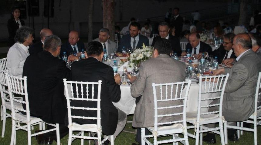 M&uuml;siad Hasta Ve Hasta Yakınlarına İftar Daveti Verdi