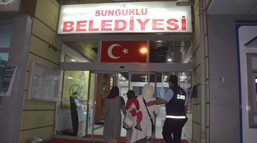 Zabıta Dilencilere G&ouml;z A&ccedil;tırmıyor