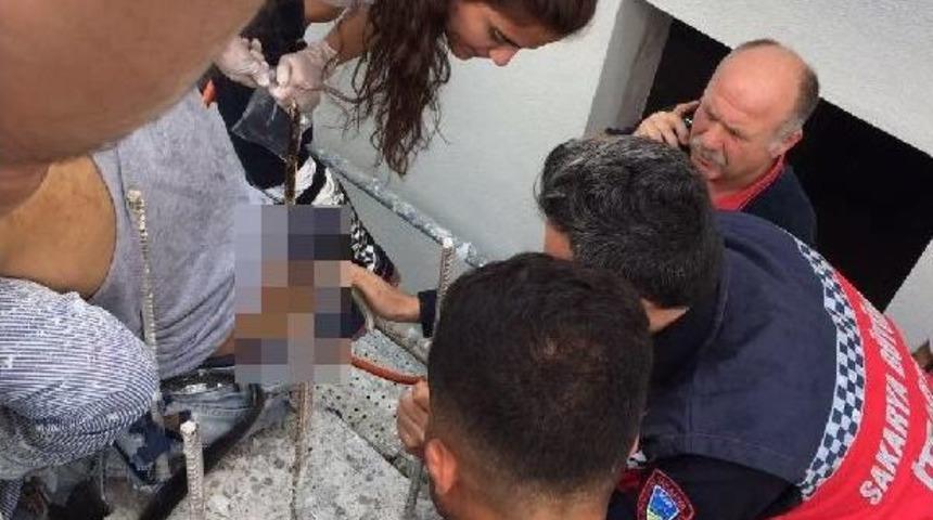 &Uuml;zerine D&uuml;şt&uuml;ğ&uuml; Demir V&uuml;cuduna Saplandı