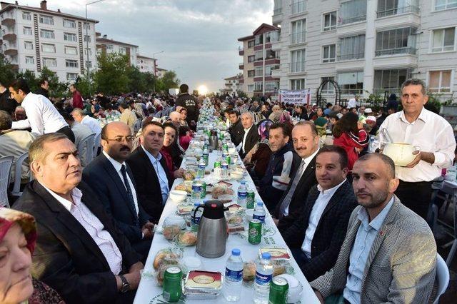 Mamak’ta Son İftar Programı Kıbrısköyü Mahallesi’nde Yapıldı