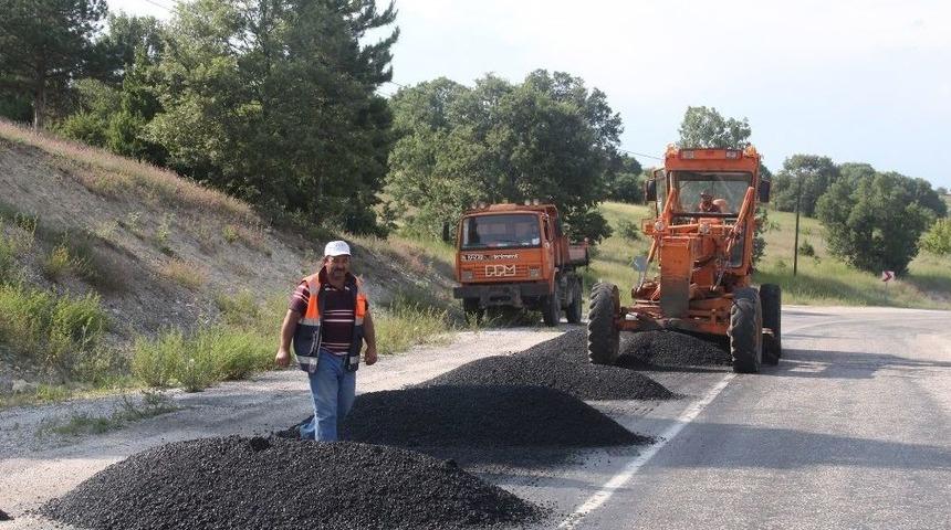 Hisarcık-gediz Karayolunda Asfalt Yama &Ccedil;alışması