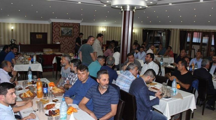 Esnaf Odaları Birlik Başkanı Bahamettin &Ouml;zt&uuml;rk: &ldquo;işlerimizi Kimseyi &Uuml;zmeden Yapıyoruz&rdquo;