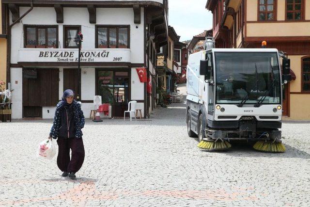 Odunpazarı Bayrama Hazır