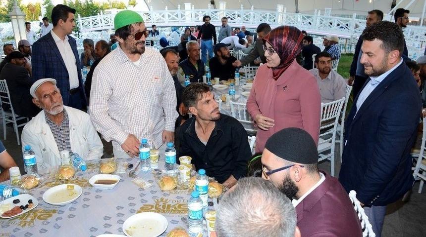 Başkan Toru G&ouml;n&uuml;l Dostlarıyla İftar A&ccedil;tı