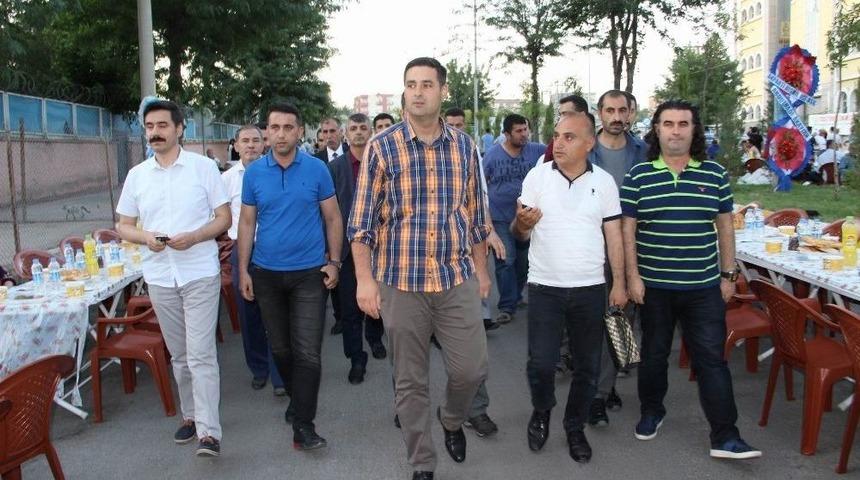 Bismil&rsquo;de 2 Bin Kişi İftar Sofrasında Bir Araya Geldi