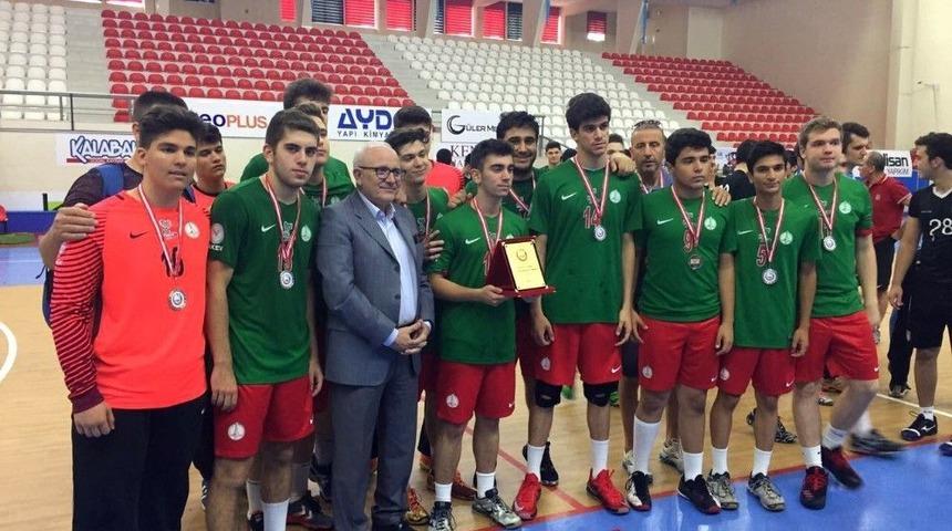 Karşıyakalı Hentbolcular T&uuml;rkiye İkincisi