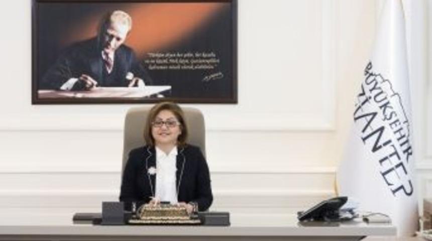 Şahin&rsquo;den, Bayram Kutlaması