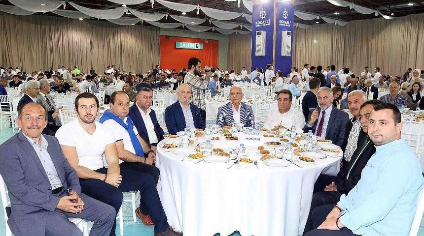 Başkan Karaosmanoğlu: &ldquo;amat&ouml;r Spora Destek Vermeyi S&uuml;rd&uuml;receğiz&rdquo;