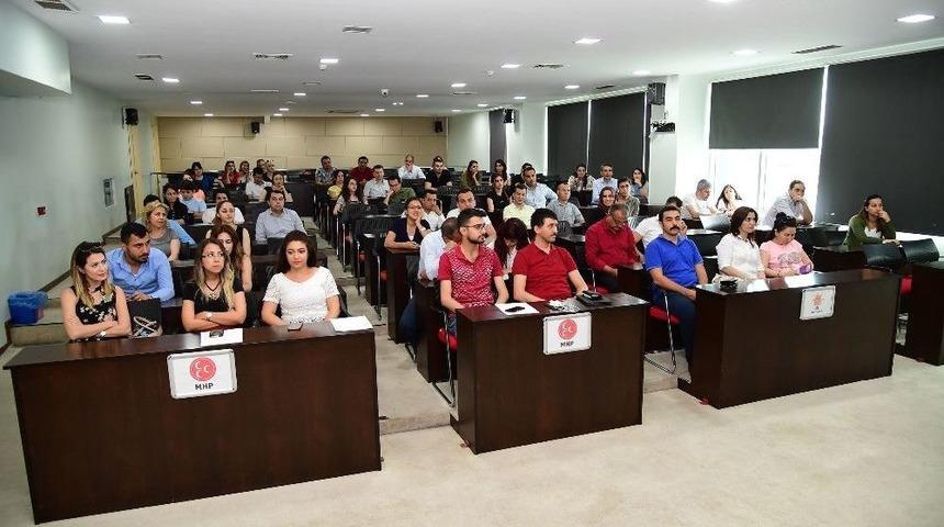 Adana B&uuml;y&uuml;kşehir&rsquo;den Sosyal Medya G&ouml;n&uuml;ll&uuml;lerine Eğitim