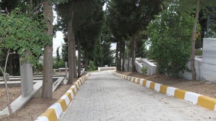 Mezarlıklara Ziyaret İ&ccedil;in Otob&uuml;s Seferleri