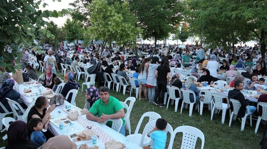 Serdar Tuncer Başiskelilerle Buluştu