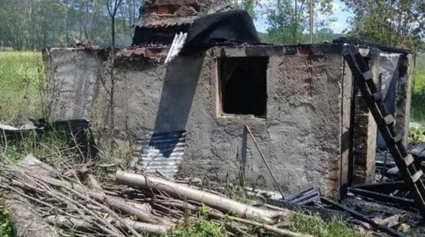 Kastamonu&rsquo;da At &Ccedil;iftliğinde Yangın &Ccedil;ıktı