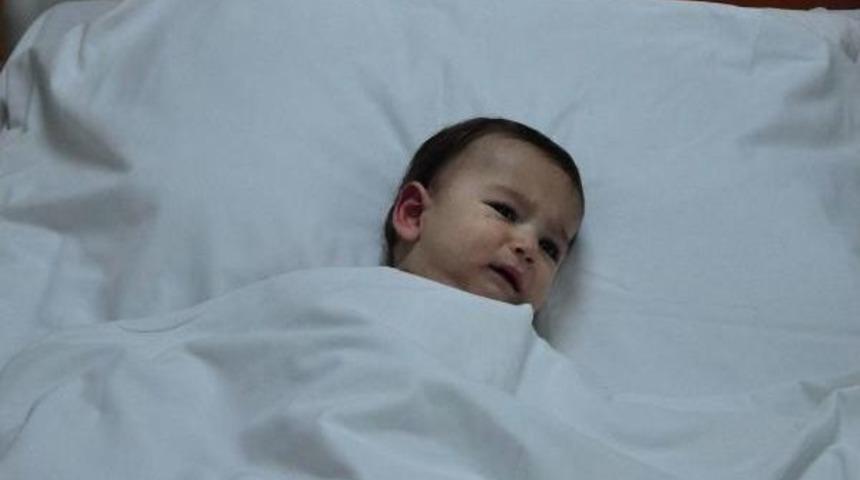 9 Aylık Bebeğe A&ccedil;ık Kalp Ameliyatı