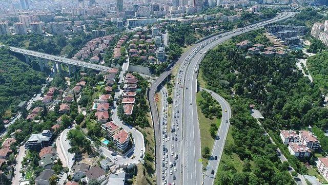 15 Temmuz Şehitler Köprüsü’nde Trafik Yoğunluğu Havadan Görüntülendi