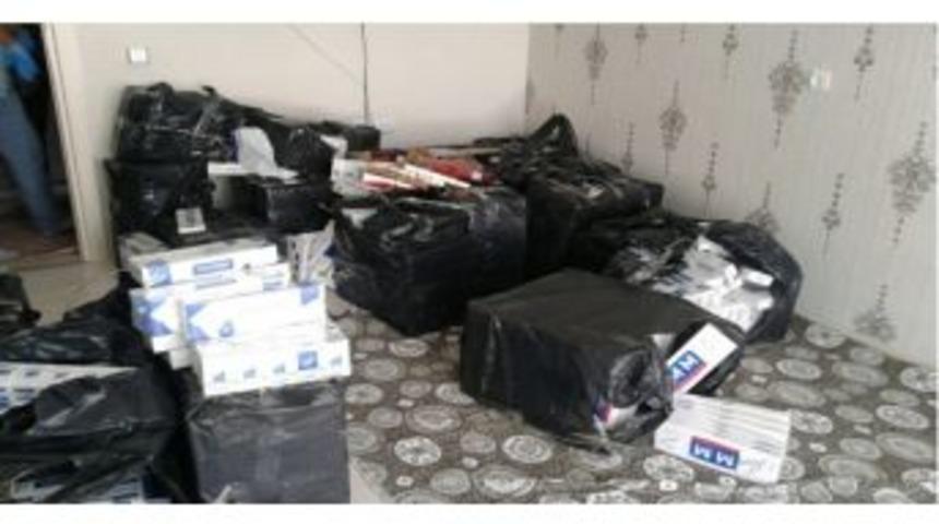 Mersin&rsquo;de 14 Bin 568 Paket Ka&ccedil;ak Sigara Ele Ge&ccedil;irildi