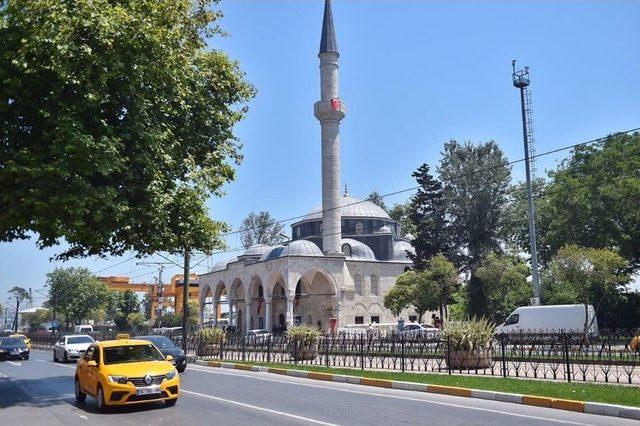 Mimar Sinan’ın Eseri Molla Çelebi Camii Yeniden İbadete Açıldı