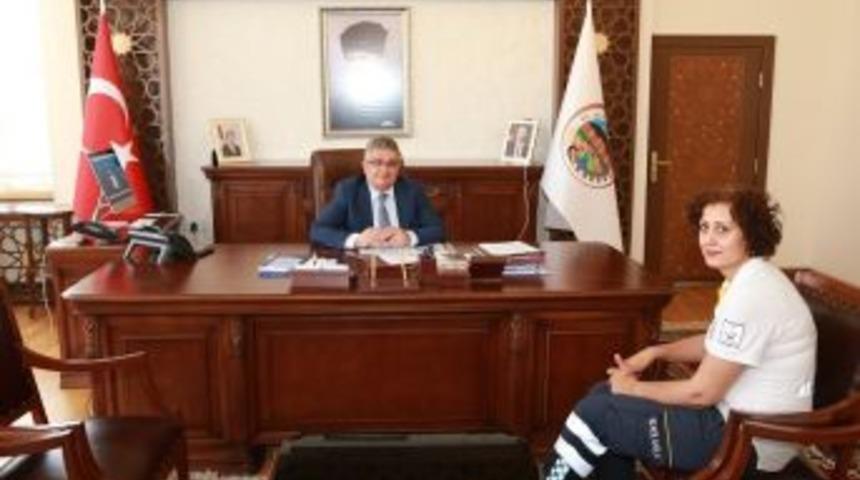 Aksaray Valisi Pekmez&rsquo;den Bayram Trafiği Uyarısı