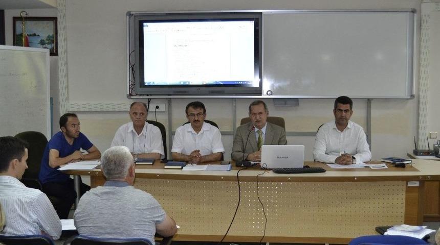 Mustafakemalpaşa&rsquo;da &Ouml;ğrenciler İ&ccedil;in Tercih Ve Danışmanlık Merkezleri Kuruluyor