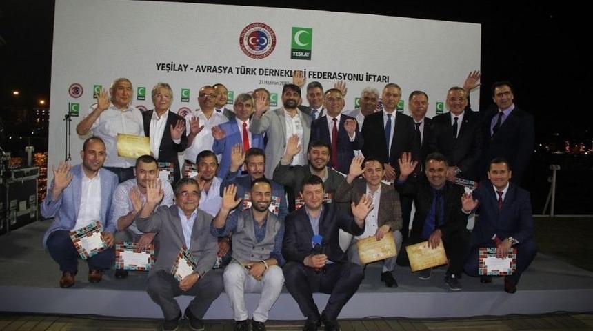 Yeşilay T&uuml;rk D&uuml;nyası&rsquo;na A&ccedil;ılıyor