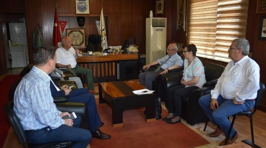Albayrak, Başkan İbrahim Uyan&rsquo;ı Ziyaret Etti